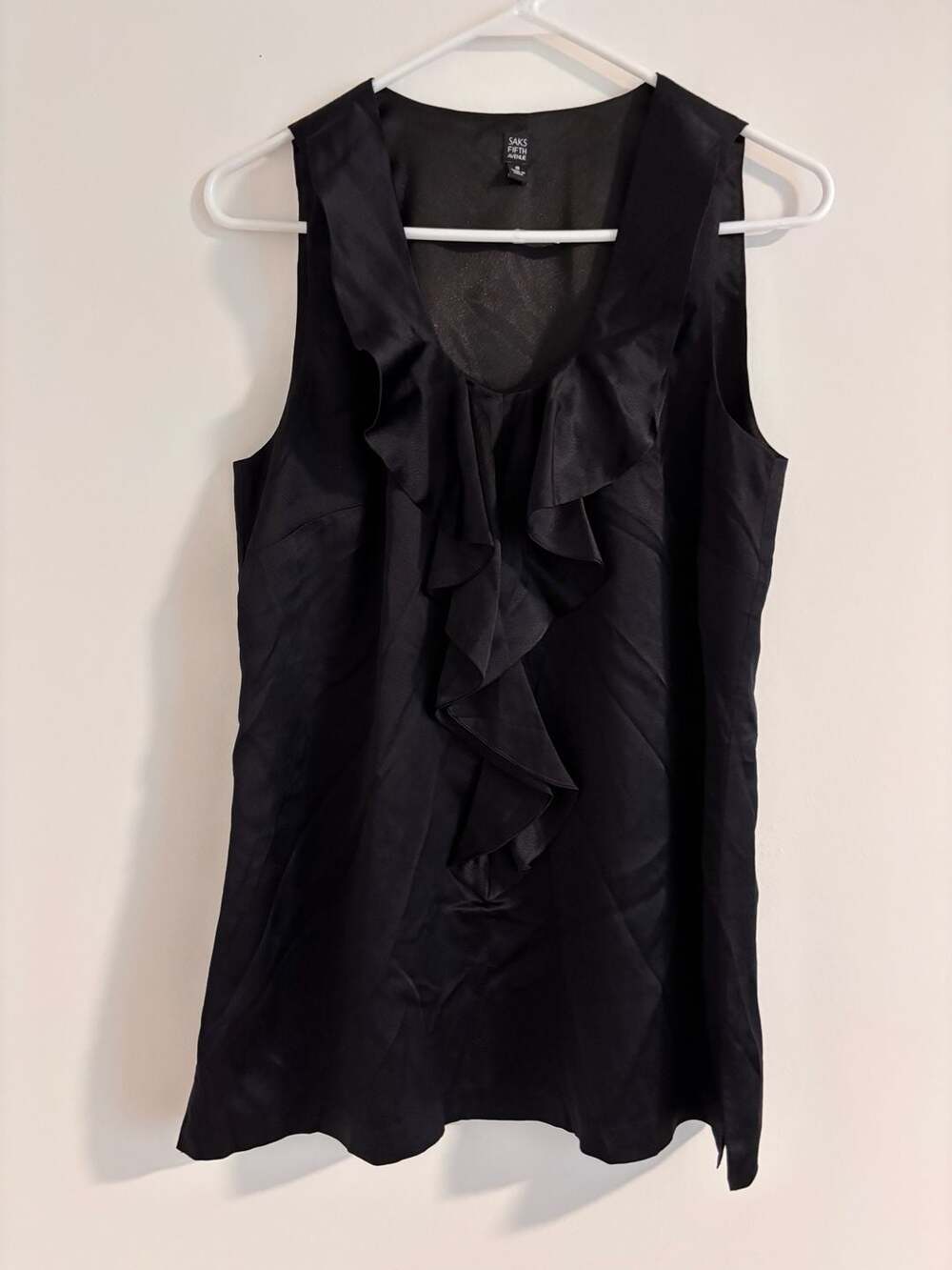 Saks Fifth Avenue Black Silk Sleeveless Ruffled Front Blouse Women's Size 8